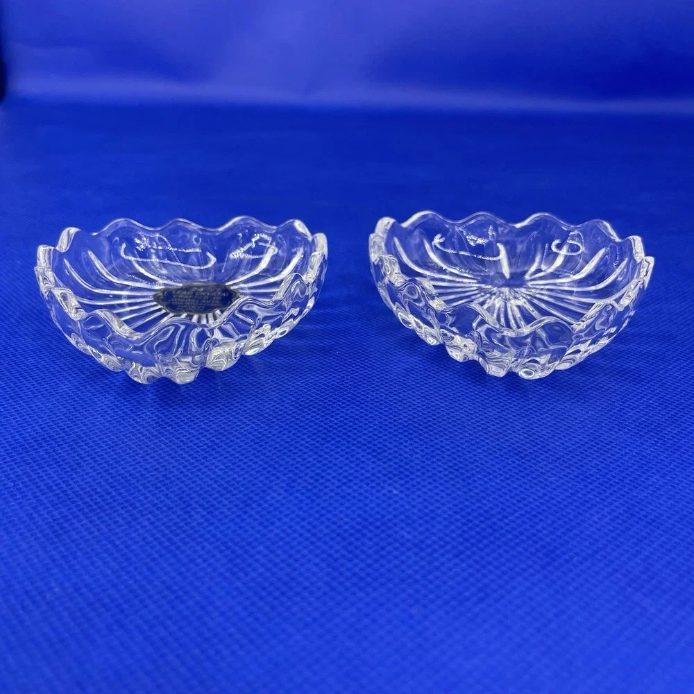 Vtg Heart Shaped Clear 24% Lead Crystal Dish Ring Jewelry Trinket Box Scalloped